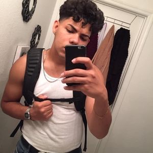 Meet your Posher, Adrian